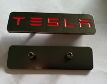 Load image into Gallery viewer, Model S/3/X 3D MaxPider Replacement Badges
